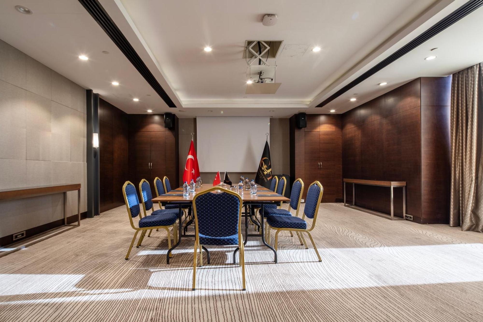 Grand Harilton Otel Provincia di Provincia di Istanbul Esterno foto